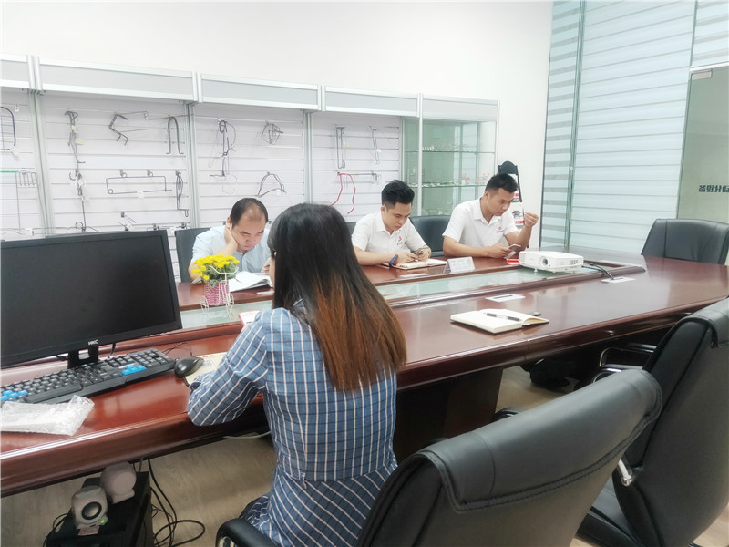 学习《废掉一个人醉快的方法，就是闲着》读后感